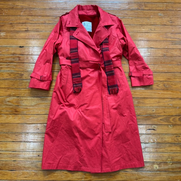 Vintage London Fog Trenchcoat - Picture 1 of 14